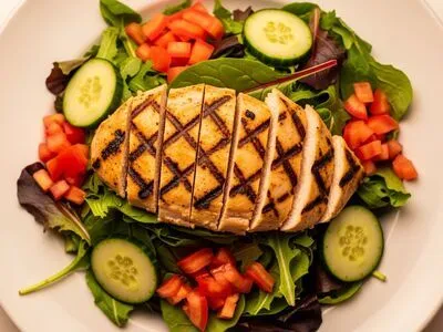 Grilled chicken salad — GLP Flow